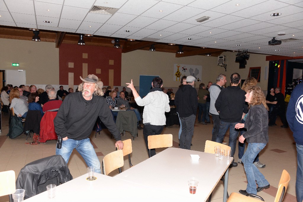 ../Images/Voorjaarsmeeting 2016 VW Busclub 080.jpg